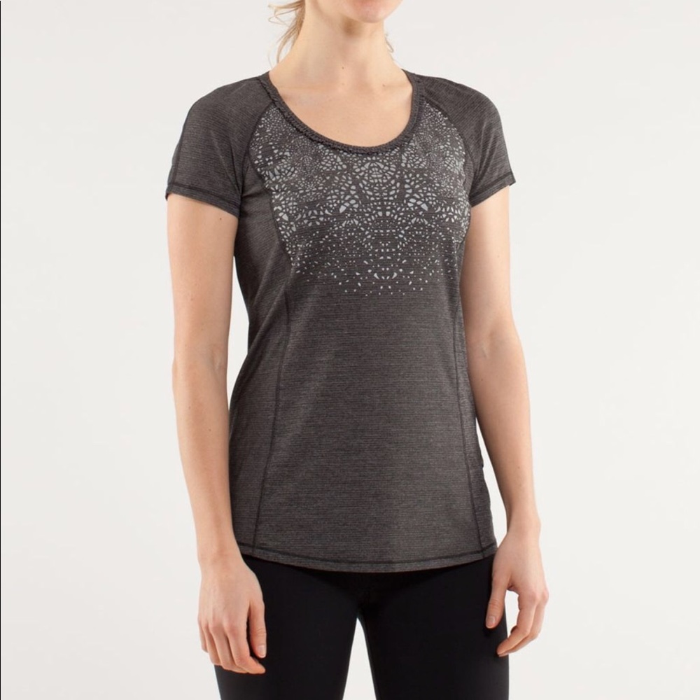 SOLD Lululemon run wild short sleeve tech tee